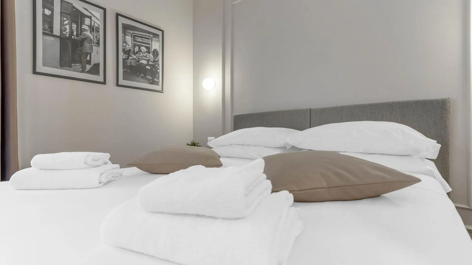 Torriani Suites Foresteria Lombarda Milan 0*,  Italy